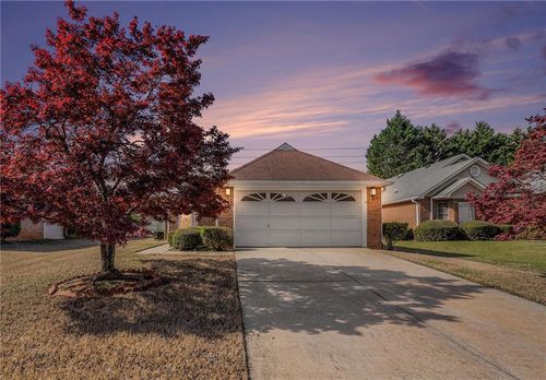 3264 Salem Cove Trl Se, Conyers, GA, 30013-5308 | Card Image