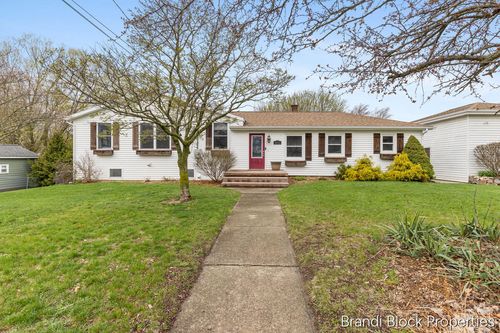 4275 Lester Drive Ne, Grand Rapids, MI, 49525 | Card Image