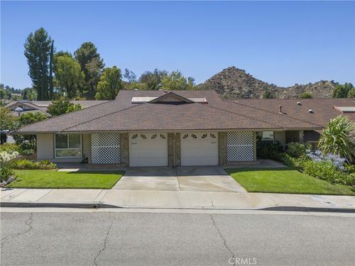 26817 Oak Branch Cir, Newhall, CA, 91321-1455 | Card Image