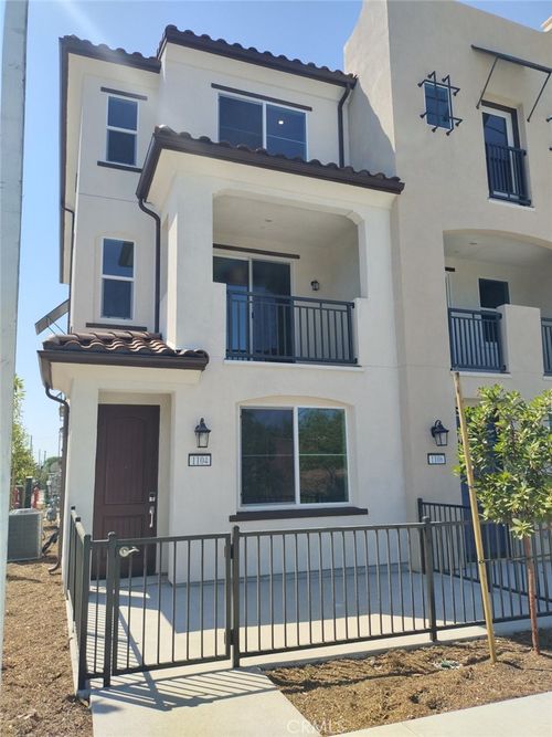 1104 Cardinal Way, Covina, CA, 91722-6813 | Card Image