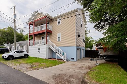 9573 6th Bay St, Norfolk, VA, 23518-1155 | Card Image