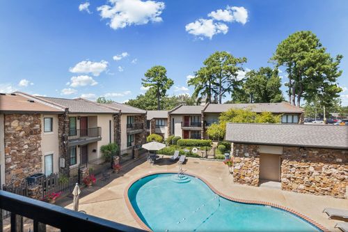 439-2-439 S Perkins Rd, Memphis, TN, 38117-3941 | Card Image