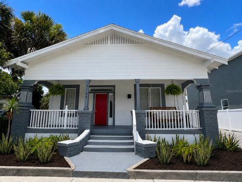 2107 W Chestnut St, TAMPA, FL, 33607-3424 | Card Image