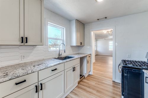 3455 Kellogg Ave, Dallas, TX, 75216-4620 | Card Image