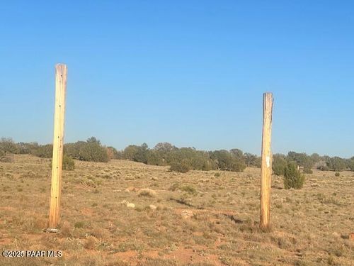 349nw Rocky Top Rd, Seligman, AZ, 86337 | Card Image