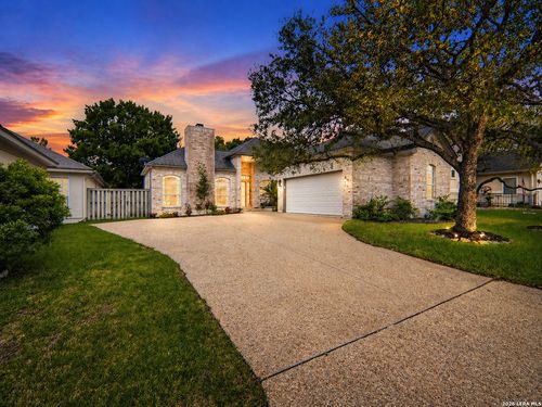 8543 Northview Pass, Boerne, TX, 78015-4924 | Card Image