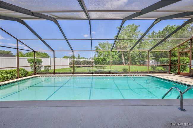 12191 Monarco Ln, House other with 3 bedrooms, 2 bathrooms and 2 parking in SPRING HILL FL | Image 43