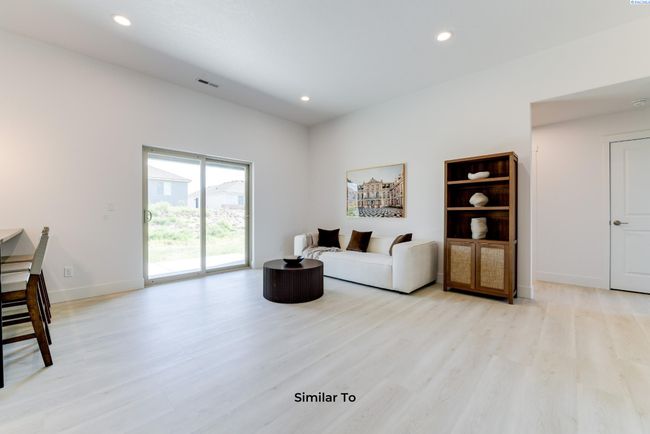 1608 Diamond Ave, House other with 4 bedrooms, 2 bathrooms and 3 parking in Grandview WA | Image 4