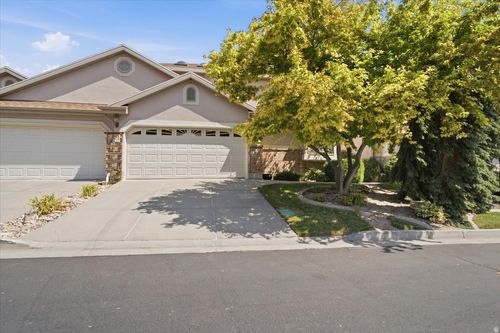 42 Hillsborough Dr, Pleasant View, UT, 84414-2271 | Card Image