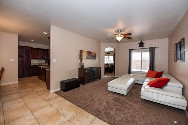 12127 E 35 Th St, House other with 4 bedrooms, 3 bathrooms and 3 parking in Yuma AZ | Image 8