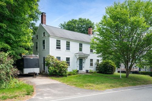 42 Elm St, Georgetown, MA, 01833-2516 | Card Image