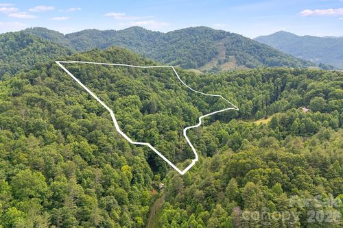 99999 Acorn Drive, Marshall, NC, 28754 | Card Image