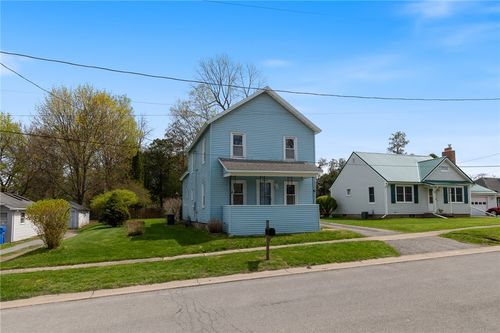 11 Maple Avenue, Manchester, NY, 14548 | Card Image