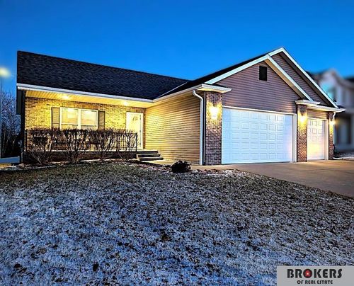 5230 N 13th St, Lincoln, NE, 68521-4479 | Card Image