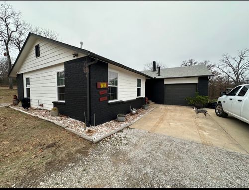 4251 Norfolk Ave, Beggs, OK, 74421-2324 | Card Image