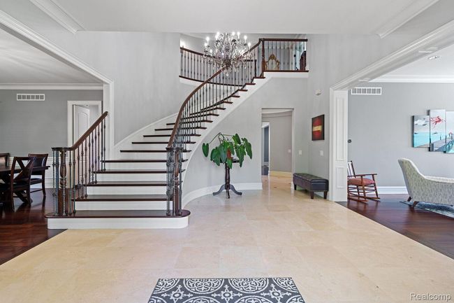 514 Chase Ln, House other with 5 bedrooms, 7 bathrooms and null parking in Bloomfield Hills MI | Image 7