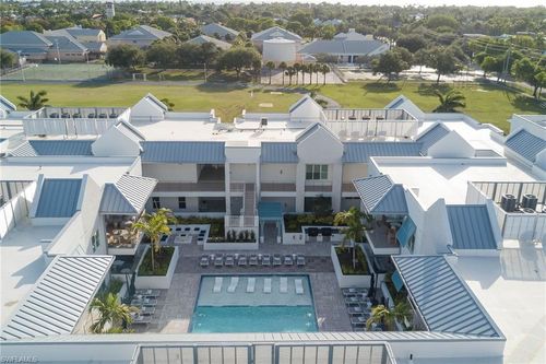 208-201 8th St, Naples, FL, 34102-6141 | Card Image