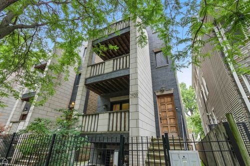 1-2920 N Damen Ave, Chicago, IL, 60618-8206 | Card Image