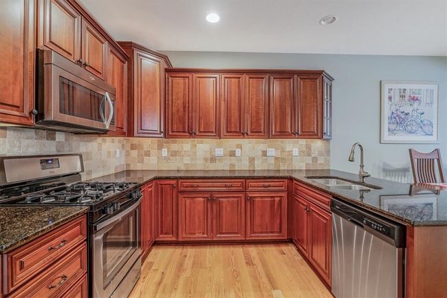 1303 Shinnecock Ct, House other with 4 bedrooms, 4 bathrooms and 2 parking in Adams Twp PA | Image 7
