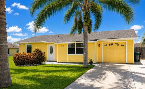 1573 Sw Lexington Dr, Port St. Lucie, FL, 34953-2264 | Card Image