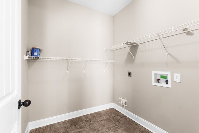 Large Laundry Room with Extra Shelving! | Image 28