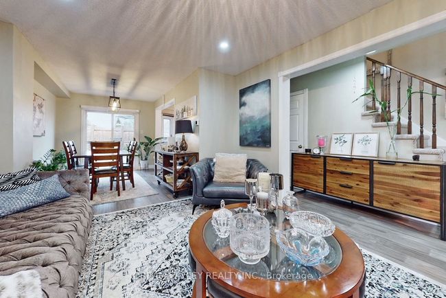 MAIN - 15 Tresher Crt, House other with 3 bedrooms, 3 bathrooms and 2 parking in Ajax ON | Image 5