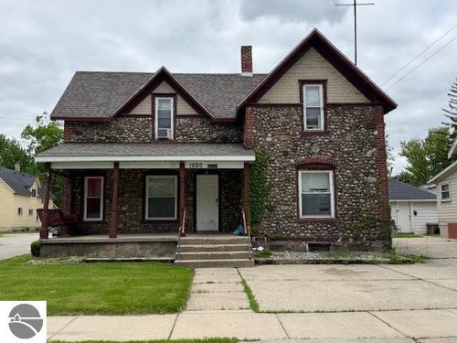 1020 S Lansing St, Mt Pleasant, MI, 48858-3538 | Card Image