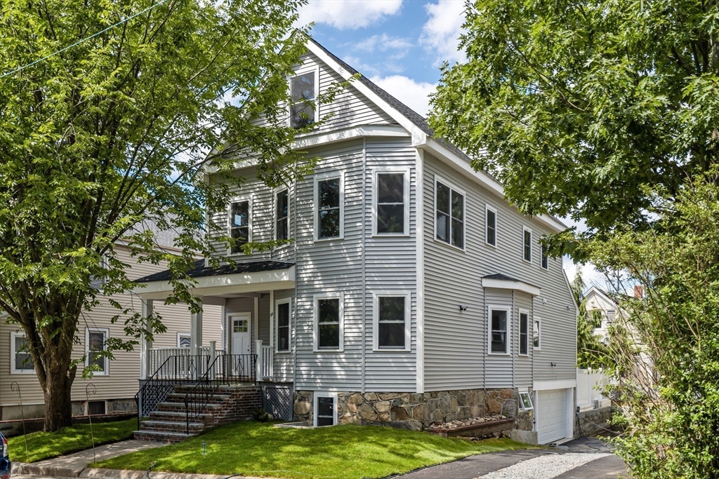 Murray Hill Rd, Roslindale, MA 02131