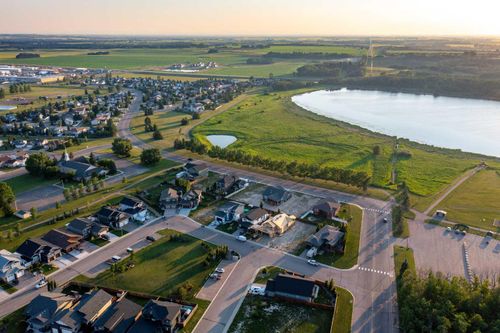 4911 47 Avenue, Innisfail, AB, T4G1N8 | Card Image