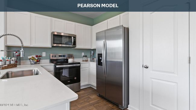 1503 Jeremiah St, Townhouse with 3 bedrooms, 3 bathrooms and null parking in Middleburg FL | Image 4