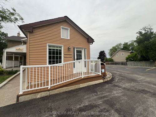 120-19027 Leslie St, Sharon, ON, L0G1V0 | Card Image