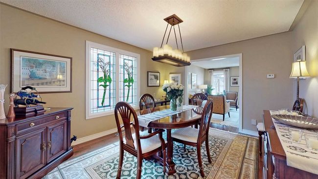 955 Peggoty Cir, House other with 4 bedrooms, 4 bathrooms and 4 parking in Oshawa ON | Image 8