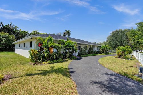 7360 Sw 120th St, Pinecrest, FL, 33156-4661 | Card Image