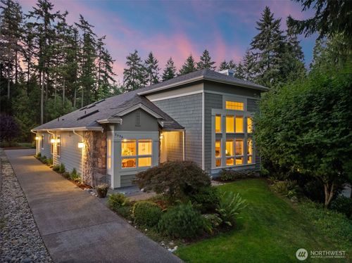 5636 W Old Stump Dr Nw, Gig Harbor, WA, 98332-7841 | Card Image