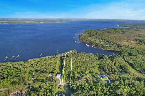 132 Pioneer Trl, GREEN COVE SPRINGS, FL, 32043-6518 | Card Image