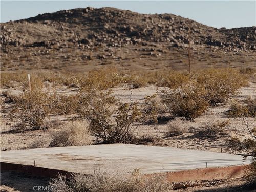 1853 Winfield Rd, Joshua Tree, CA, 92252 | Card Image