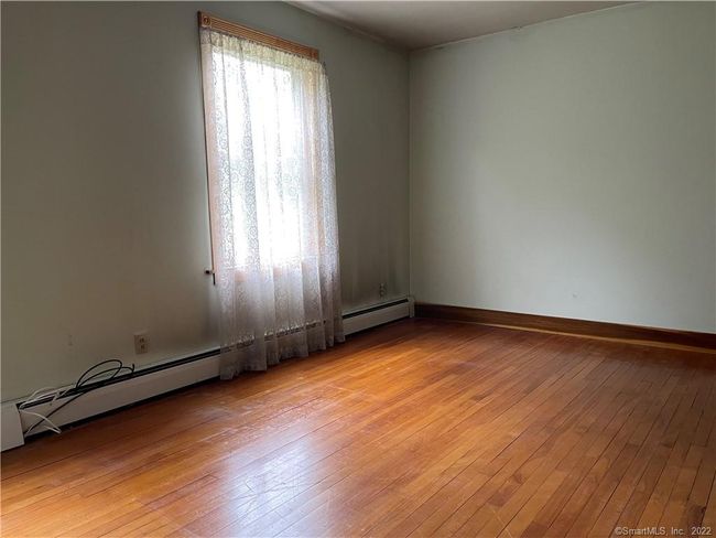 Living Room | Image 8