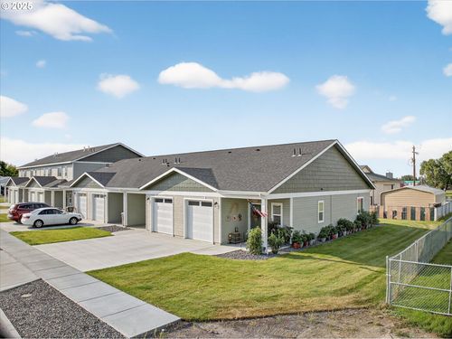 542 Park Springs Ave, Baker City, OR, 97814-4700 | Card Image