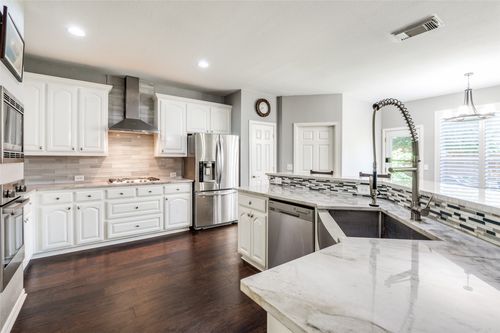 18747 Gibbons Dr, Dallas, TX, 75287-4045 | Card Image