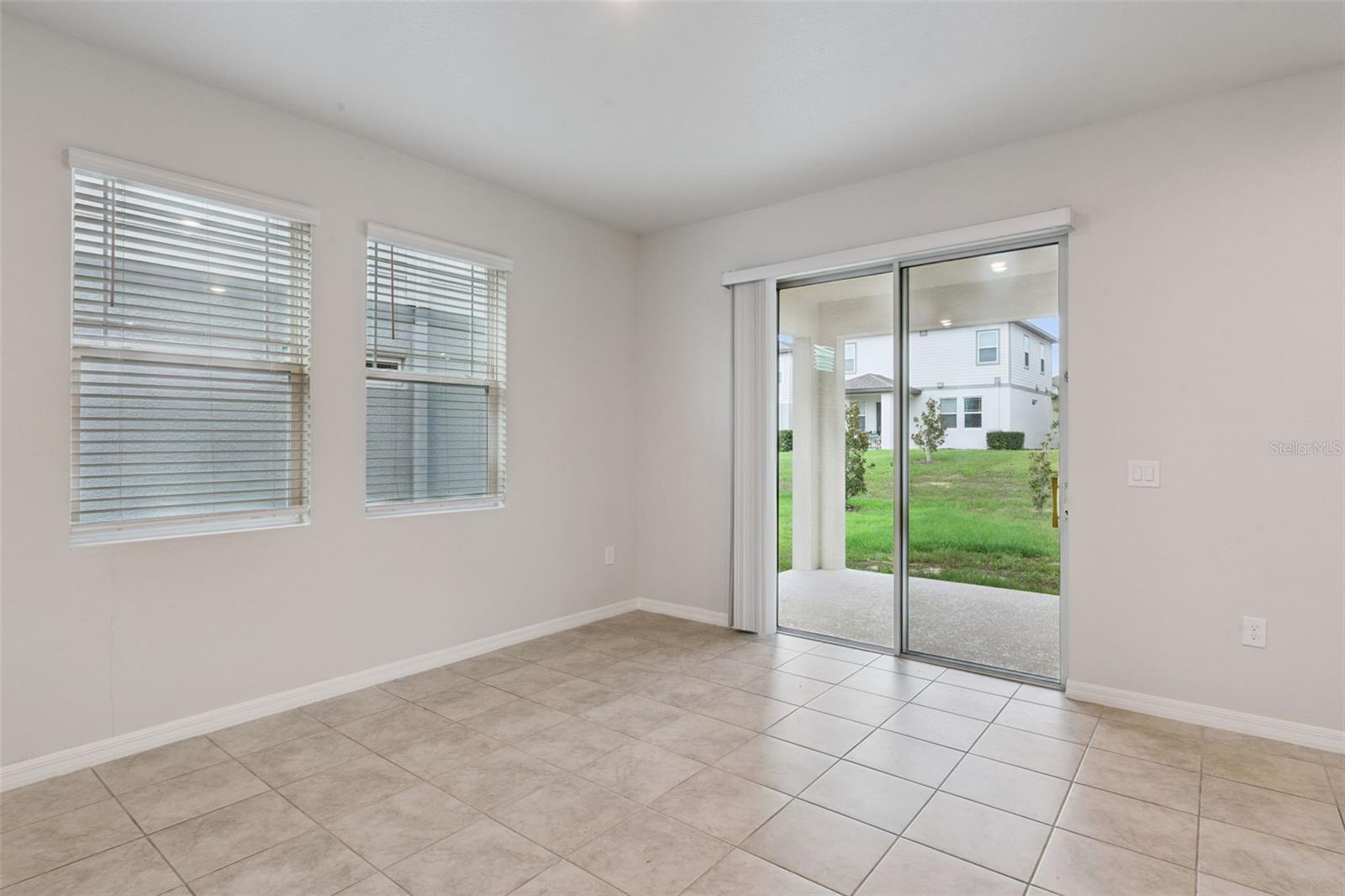 Residential in CLERMONT 4