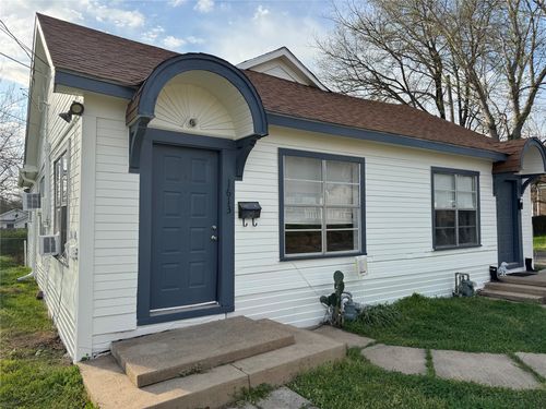1613 Park St, Commerce, TX, 75428-3053 | Card Image