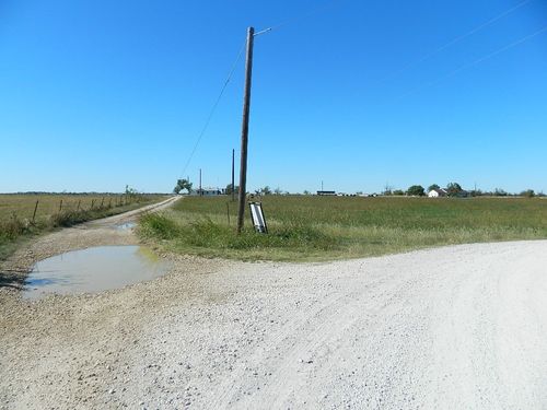 2435 County Road 247, Valley View, TX, 76272-4802 | Card Image