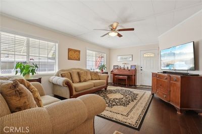 9 - Beach Boulevard, Home with 3 bedrooms, 2 bathrooms and 2 parking in Huntington Beach CA | Image 3