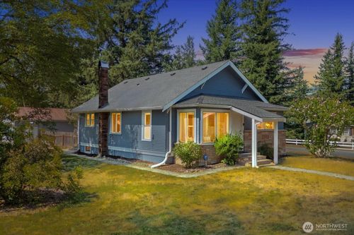 157 8th St, Gold Bar, WA, 98251 | Card Image