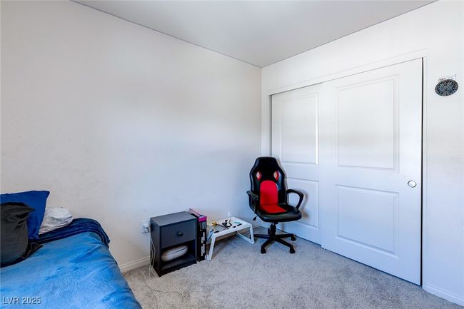 6804 Surf Green Ct, Townhouse with 3 bedrooms, 3 bathrooms and null parking in North Las Vegas NV | Image 15
