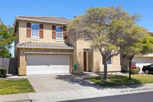 5749 Oakmont Dr, San Pablo, CA, 94806-5851 | Card Image