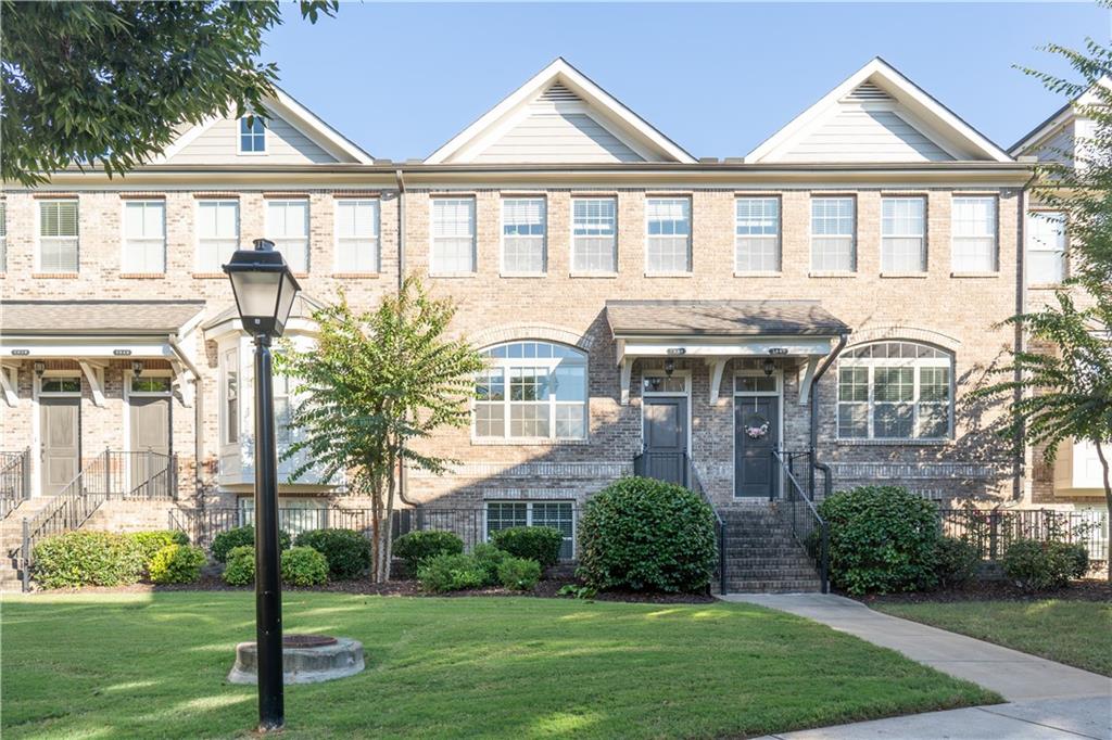 Willoughby Ct, Alpharetta, GA 30005