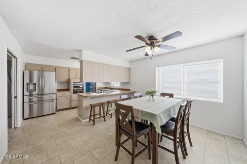 4733 W Aire Libre Ave, Glendale, AZ, 85306-1406 | Card Image