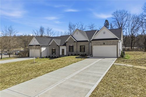102-100-102 Huselton Dr, Butler, PA, 16002-0408 | Card Image
