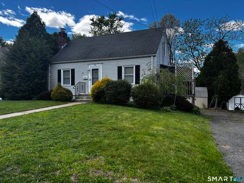 46 Litchfield St, Manchester, CT, 06040-6428 | Card Image